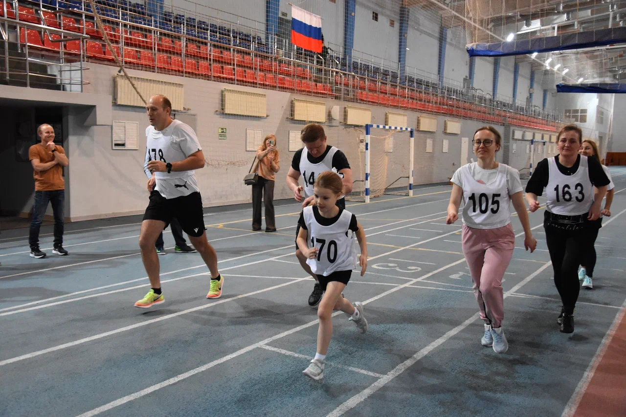 декабря в Учебно-спортивном комплексе С.Хоркиной НИУ»БелГУ» прошел спортивный праздник &quot;ГТО всей семьёй&quot;.